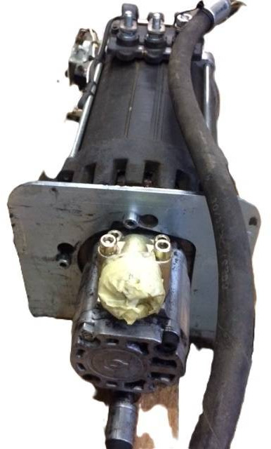 Pump motor for Atlet - Motor e peças por Equipamento de movimentação: foto 3 Pump motor for Atlet - Motor e peças por Equipamento de movimentação: foto 3