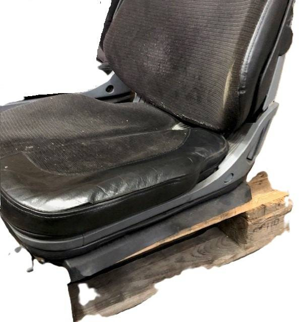 Seat for Linde 1120 series - Banco por Equipamento de movimentação: foto 4 Seat for Linde 1120 series - Banco por Equipamento de movimentação: foto 4