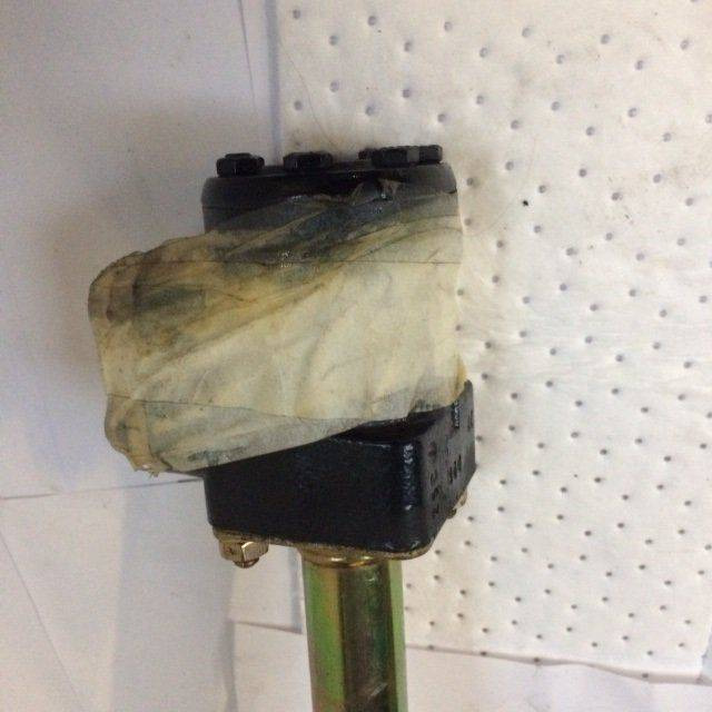 Steering pump 48V For Linde - Volante de direção por Equipamento de movimentação: foto 2 Steering pump 48V For Linde - Volante de direção por Equipamento de movimentação: foto 2