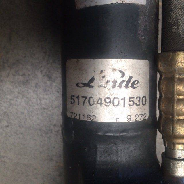 Tilt cylinder 806 mm - Cilindro hidráulico por Equipamento de movimentação: foto 2 Tilt cylinder 806 mm - Cilindro hidráulico por Equipamento de movimentação: foto 2