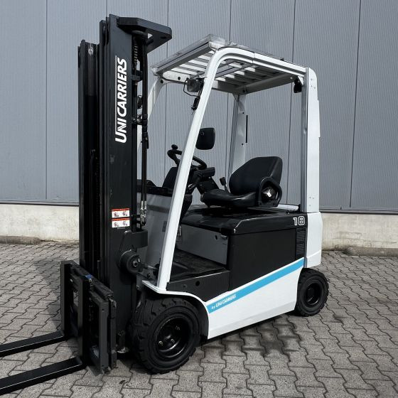 Unicarriers EF18 (JAG1N1L18Q) - Empilhadeira elétrica: foto 1 Unicarriers EF18 (JAG1N1L18Q) - Empilhadeira elétrica: foto 1