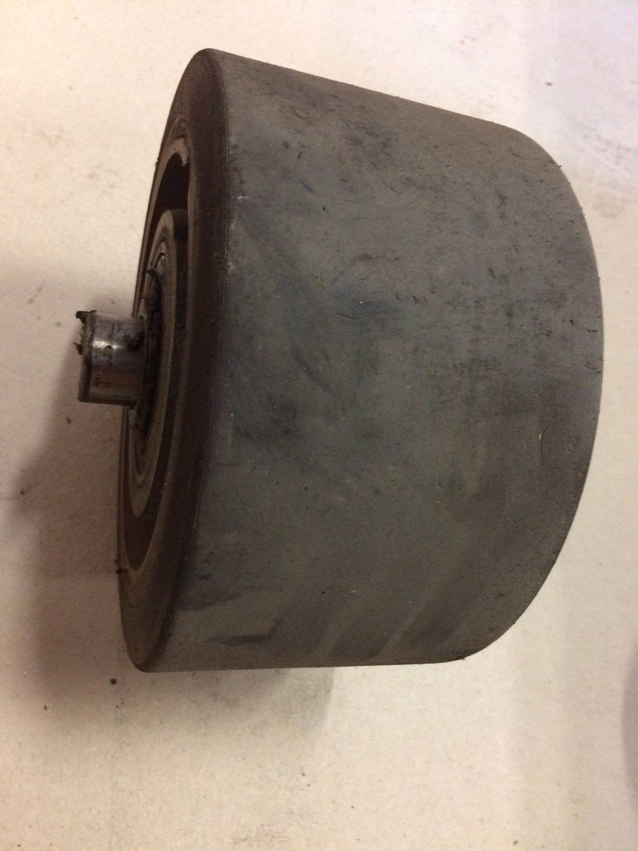 Wheel for Atlet UNS - Direcção por Equipamento de movimentação: foto 1 Wheel for Atlet UNS - Direcção por Equipamento de movimentação: foto 1