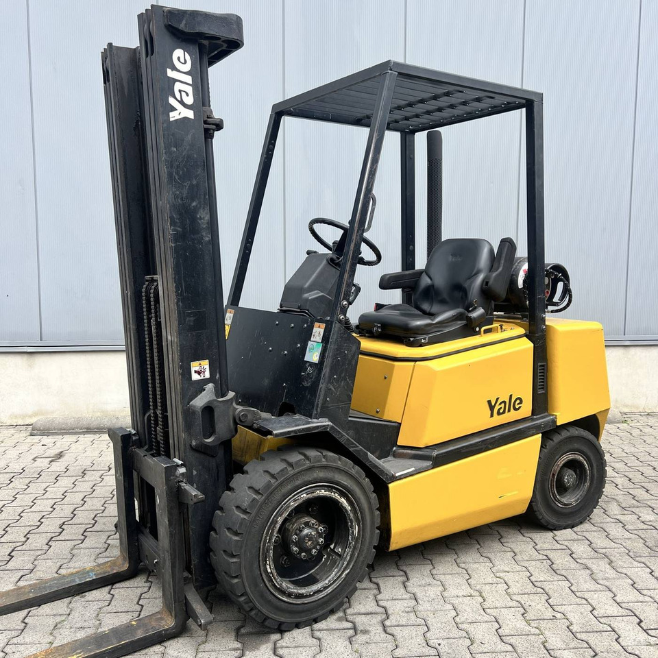 Yale GLP30TF - Empilhadeira a gás: foto 1 Yale GLP30TF - Empilhadeira a gás: foto 1