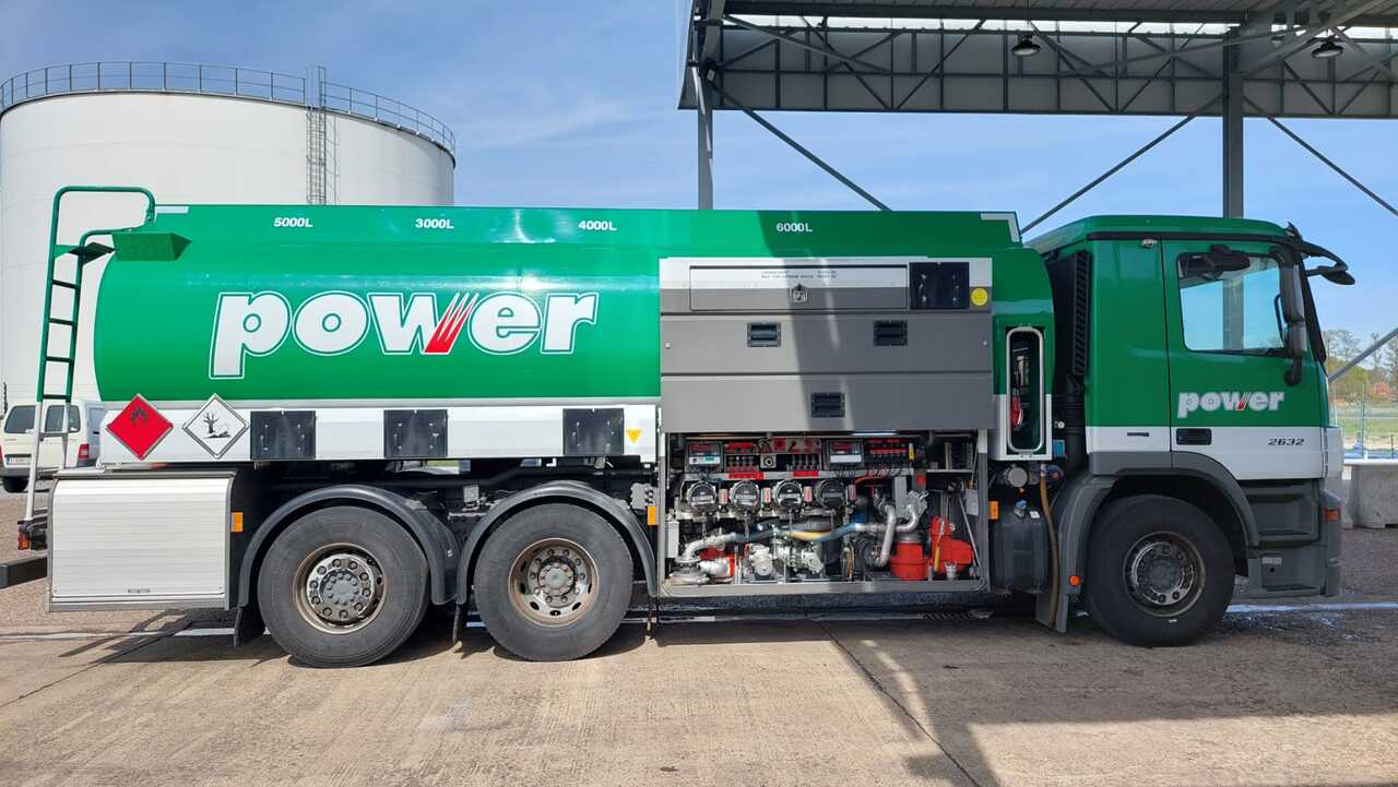 Caminhão tanque MERCEDES ACTROS: foto 6