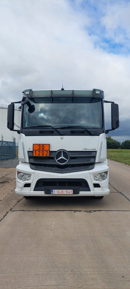 Caminhão tanque MERCEDES ANTOS: foto 5