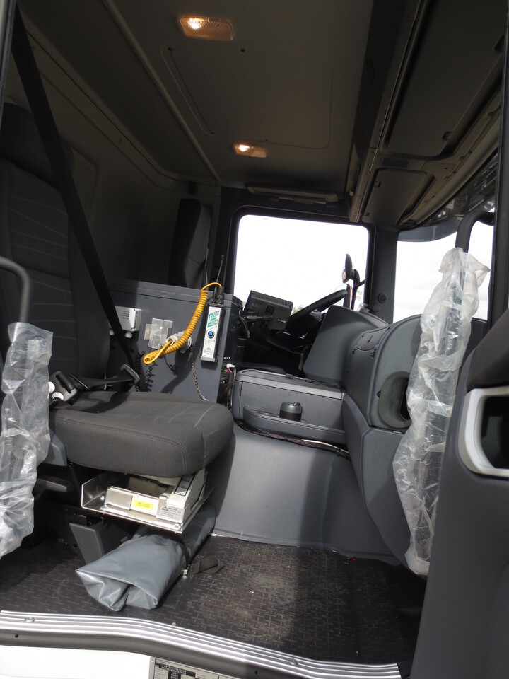 SCANIA G370 - Caminhão tanque: foto 4 SCANIA G370 - Caminhão tanque: foto 4