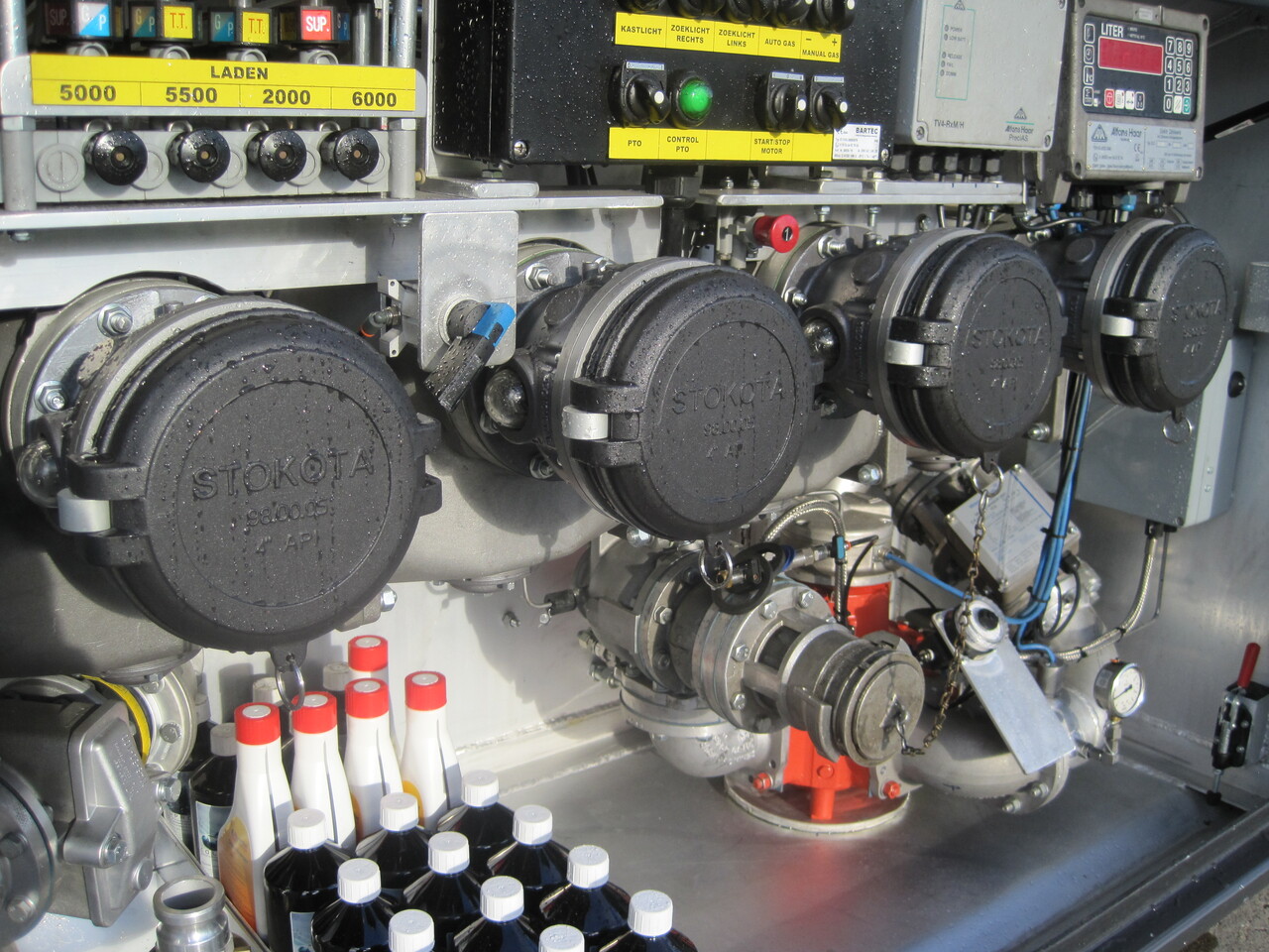 SCANIA G370 - Caminhão tanque: foto 5 SCANIA G370 - Caminhão tanque: foto 5