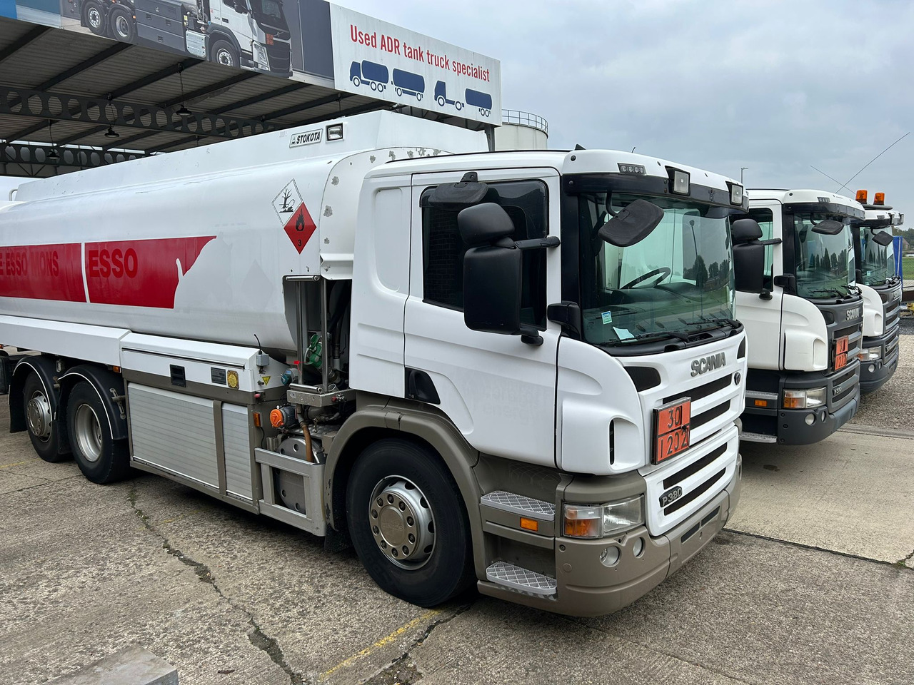 SCANIA PRT, P310, P380 (lot of 3) - Caminhão tanque: foto 3 SCANIA PRT, P310, P380 (lot of 3) - Caminhão tanque: foto 3