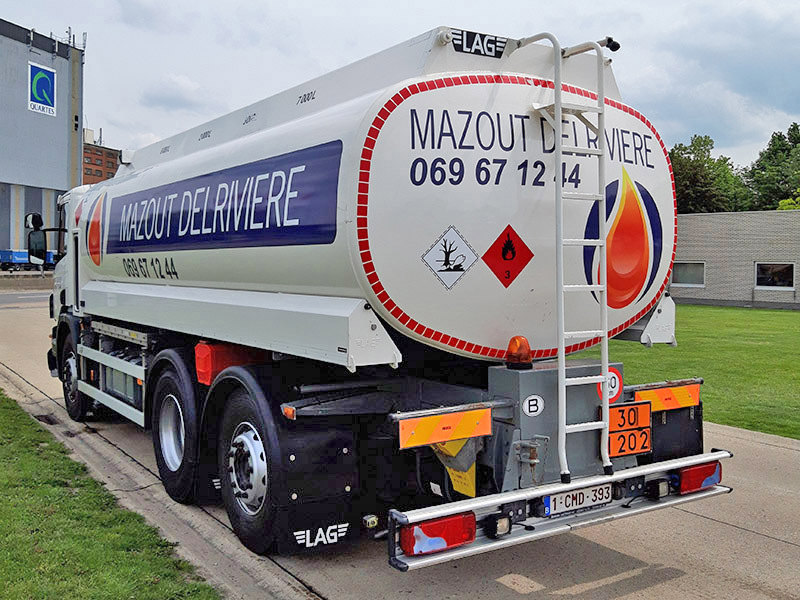 Caminhão tanque Scania P320: foto 8 Caminhão tanque Scania P320: foto 8