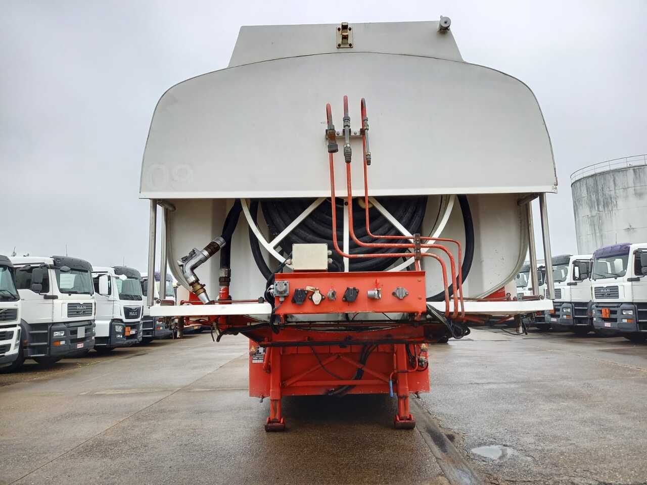 Stokota - Semirreboque tanque: foto 4 Stokota - Semirreboque tanque: foto 4