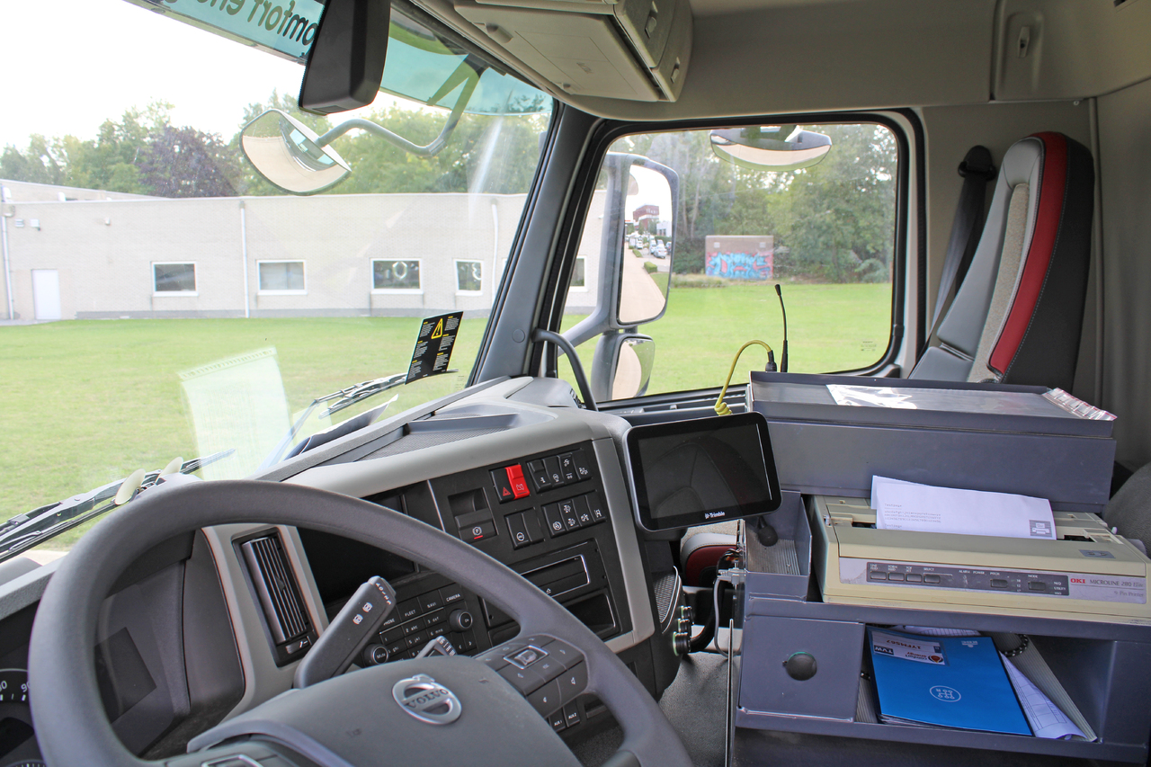 VOLVO FM - Caminhão tanque: foto 4 VOLVO FM - Caminhão tanque: foto 4