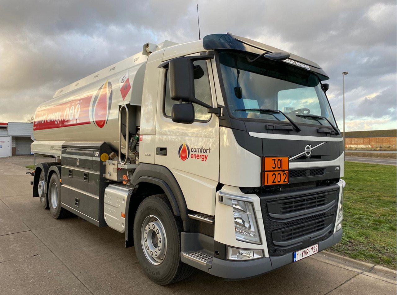 VOLVO FM - Caminhão tanque: foto 5 VOLVO FM - Caminhão tanque: foto 5