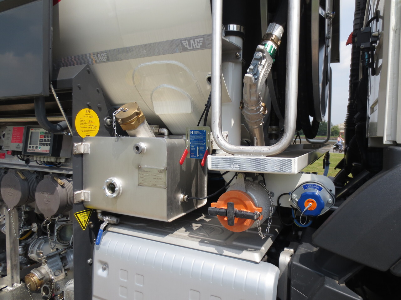 VOLVO FM - Caminhão tanque: foto 2 VOLVO FM - Caminhão tanque: foto 2