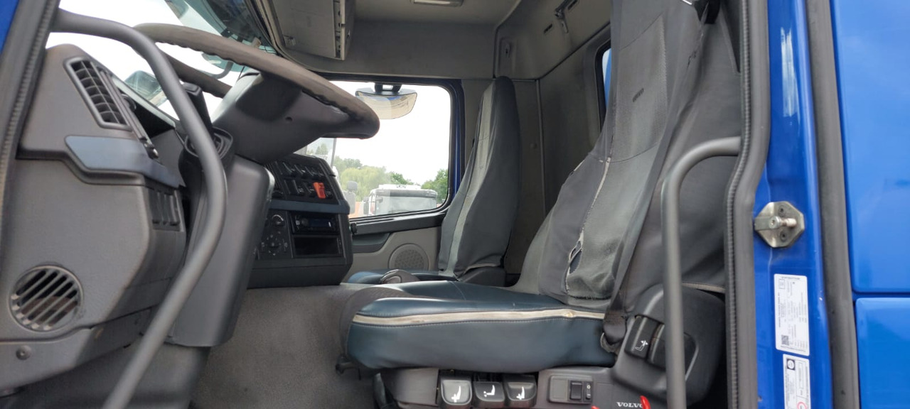 VOLVO FM - Caminhão tanque: foto 5 VOLVO FM - Caminhão tanque: foto 5