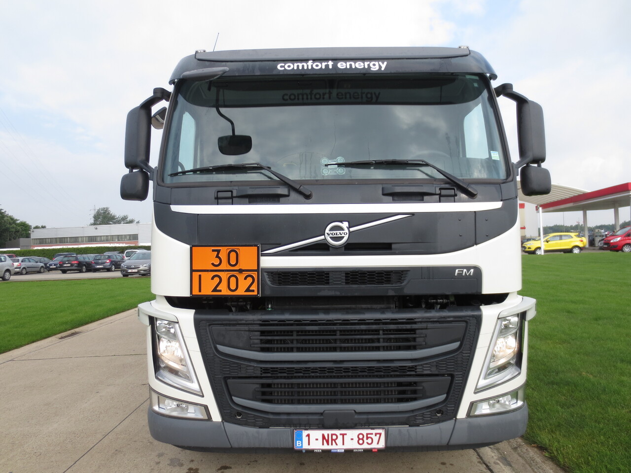 Volvo FM - Caminhão tanque: foto 2 Volvo FM - Caminhão tanque: foto 2