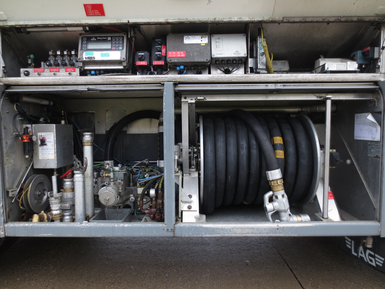 Caminhão tanque Volvo FMFH: foto 20