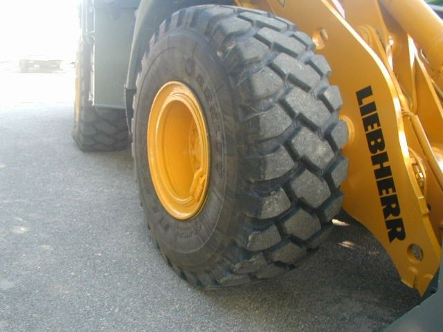 Pá carregadora de rodas Liebherr L556 2plus2: foto 8