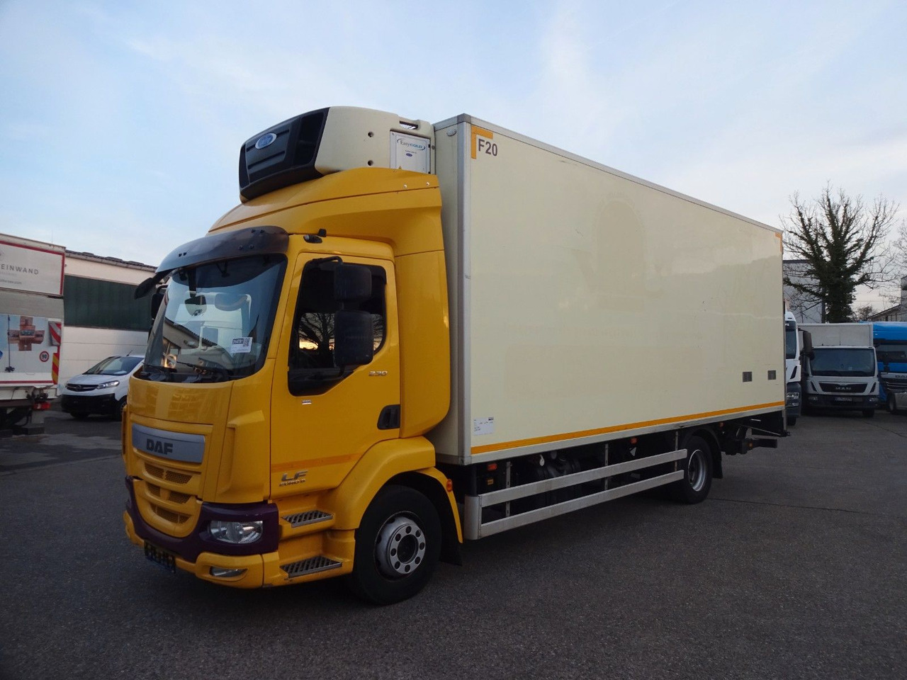 DAF LF 230, 12 T, LBW, Türen, Klima, Automat, Kamera - Camião frigorífico: foto 1 DAF LF 230, 12 T, LBW, Türen, Klima, Automat, Kamera - Camião frigorífico: foto 1