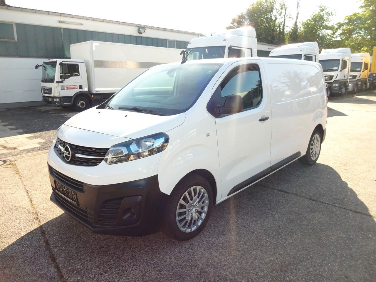 Opel Vivaro Kasten L1H1, Klima, PDC, - Furgão compacto: foto 1 Opel Vivaro Kasten L1H1, Klima, PDC, - Furgão compacto: foto 1