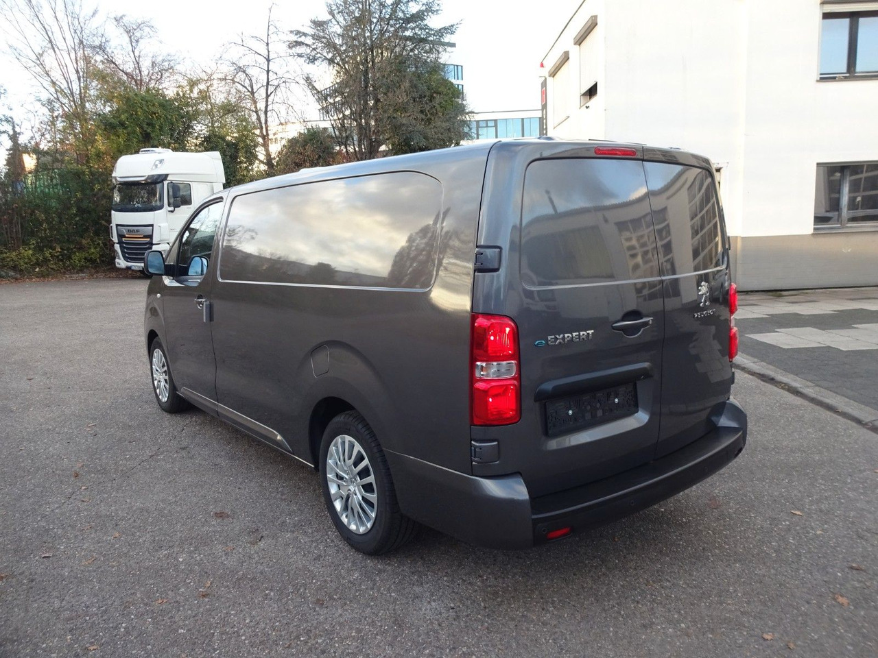 Peugeot Expert Kasten Lang, L3H1, 57 kW - Furgão compacto, Carrinha elétrica: foto 5 Peugeot Expert Kasten Lang, L3H1, 57 kW - Furgão compacto, Carrinha elétrica: foto 5