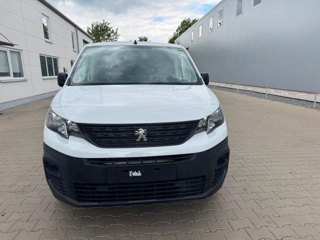 Peugeot Partner Premium Elektro L2H1, 100 kW - Furgão de passageiros, Carrinha elétrica: foto 2 Peugeot Partner Premium Elektro L2H1, 100 kW - Furgão de passageiros, Carrinha elétrica: foto 2