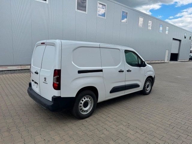 Peugeot Partner Premium Elektro, L3H1, 100 kW, Kamera - Furgão compacto, Carrinha elétrica: foto 3 Peugeot Partner Premium Elektro, L3H1, 100 kW, Kamera - Furgão compacto, Carrinha elétrica: foto 3