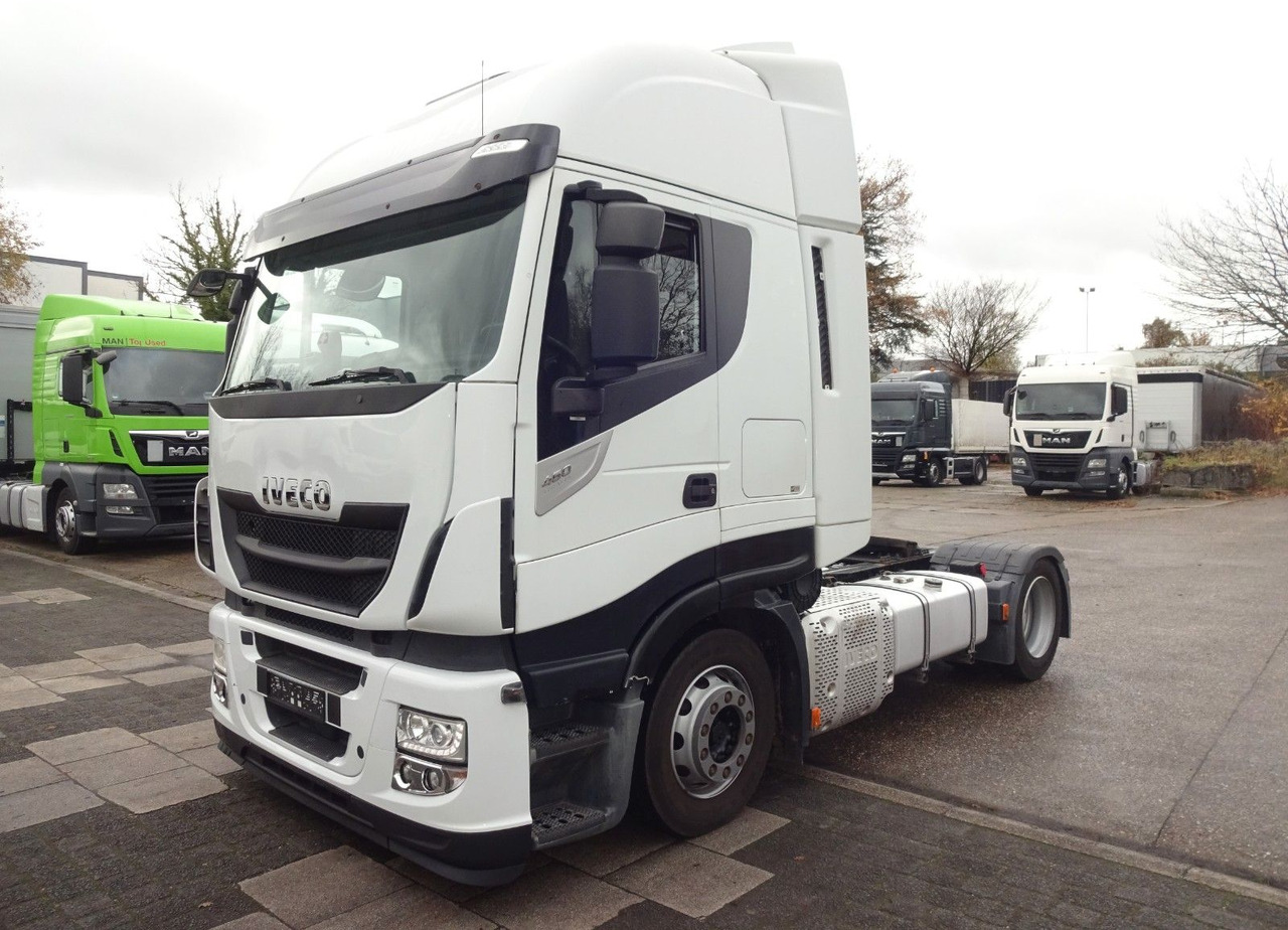 Iveco Stralis 460, Low Liner, Diesel - Tractor: foto 3 Iveco Stralis 460, Low Liner, Diesel - Tractor: foto 3