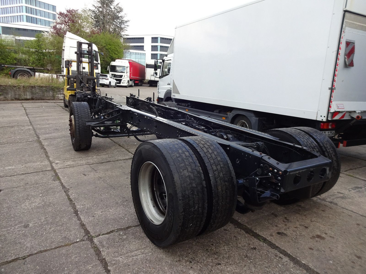 MAN TGX 18.480, Chassis mit Hinterachse, Bj-2016 - Tractor: foto 3 MAN TGX 18.480, Chassis mit Hinterachse, Bj-2016 - Tractor: foto 3