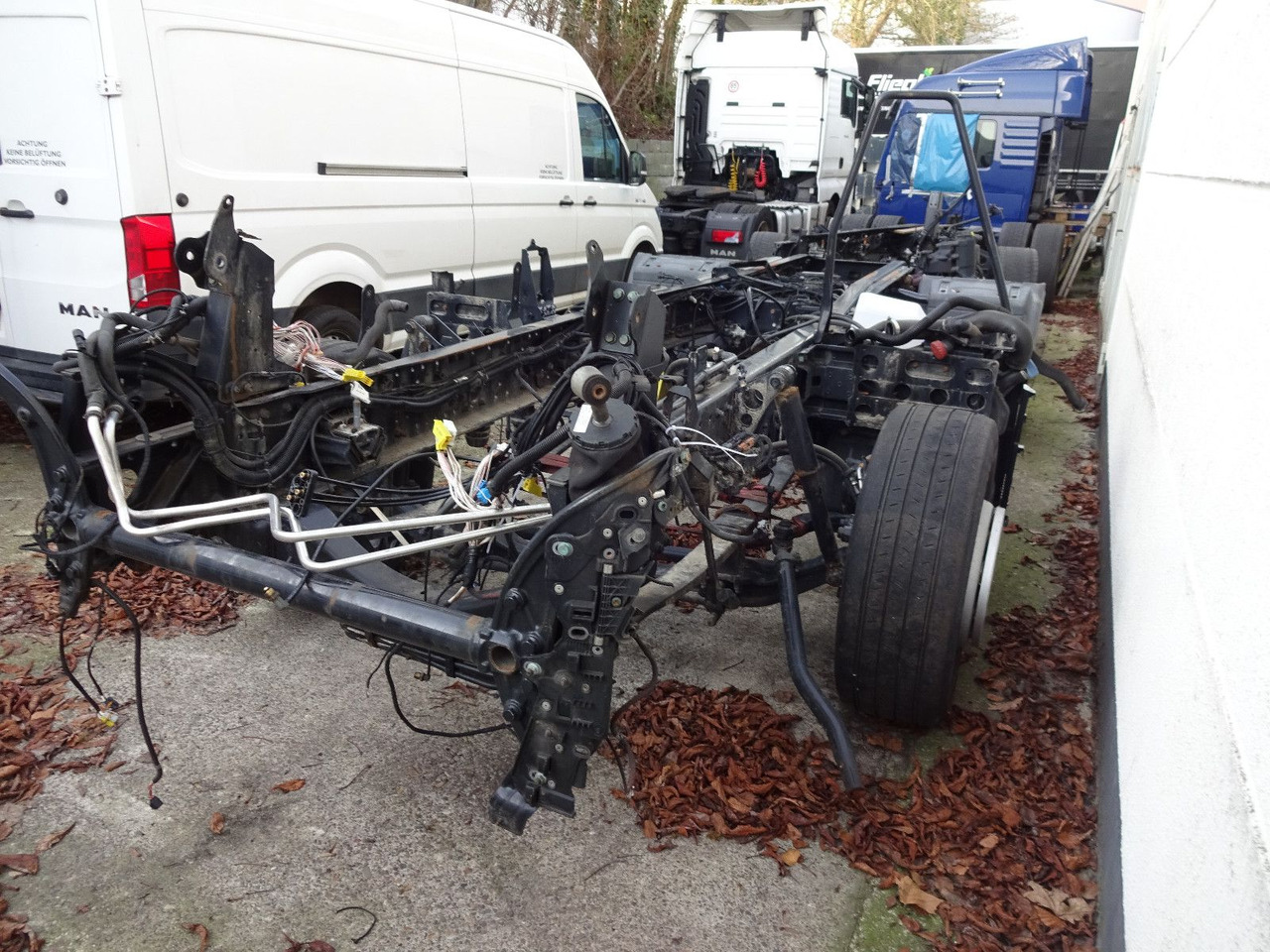MAN TGX , Chassi mit Hinterachse, Bj-2016 - Tractor: foto 4 MAN TGX , Chassi mit Hinterachse, Bj-2016 - Tractor: foto 4