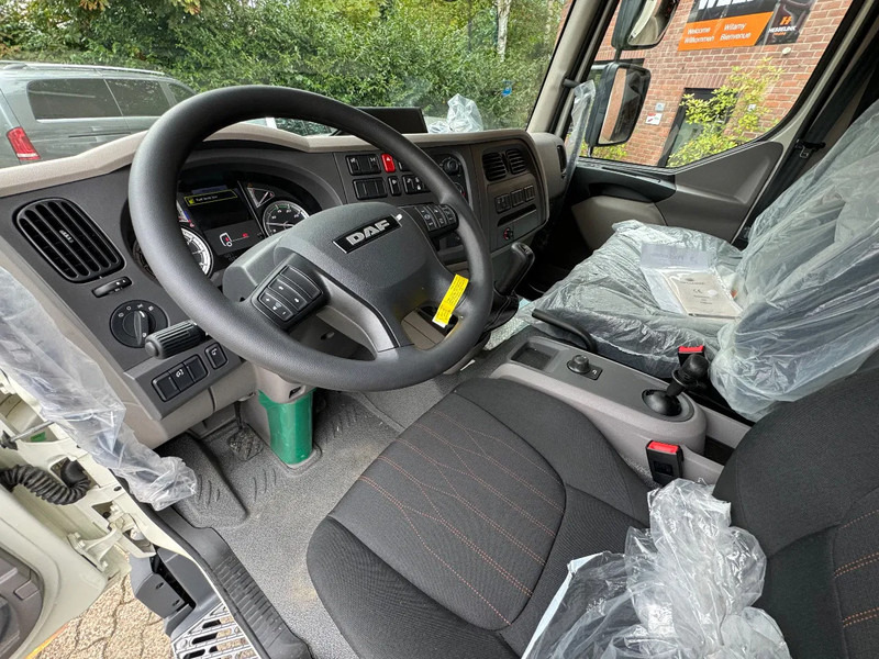 Camião furgão novo DAF LF 210 FA 6.1M Bakwagen NIEUW, Volledige garantie 3 jaar, Laadklep - Airco - Vangmuil: foto 19