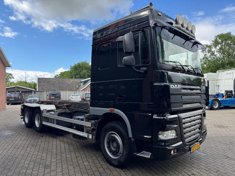 DAF XF 105.460 6X2 Space Cab Manual 565.815KM - Camião com sistema de cabo: foto 1 DAF XF 105.460 6X2 Space Cab Manual 565.815KM - Camião com sistema de cabo: foto 1