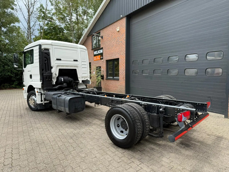 MAN TGM TGM 15.250 4X2 Chassis, Airco, 526.460 KM, Slaapcabine - Camião chassi: foto 2 MAN TGM TGM 15.250 4X2 Chassis, Airco, 526.460 KM, Slaapcabine - Camião chassi: foto 2