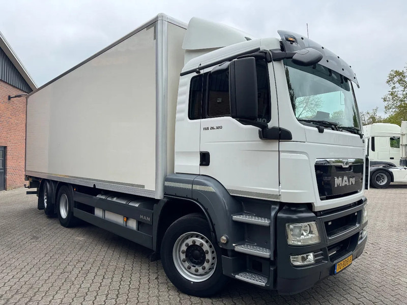 MAN TGS 26.320 EEV Koffer Stuuras AHK 3.000KG LBW 360.390KM! NL TRUCK - Camião furgão: foto 2 MAN TGS 26.320 EEV Koffer Stuuras AHK 3.000KG LBW 360.390KM! NL TRUCK - Camião furgão: foto 2