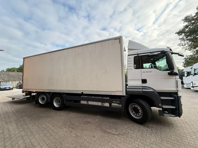 MAN TGS 26.320 EEV Koffer Stuuras AHK 3.000KG LBW 370.859 KM! NL Truck - Camião furgão: foto 2 MAN TGS 26.320 EEV Koffer Stuuras AHK 3.000KG LBW 370.859 KM! NL Truck - Camião furgão: foto 2