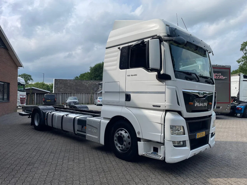 MAN TGX 18.400 XLX AHK LBW Standairco NL Truck - Camião transportador de contêineres/ Caixa móvel: foto 2 MAN TGX 18.400 XLX AHK LBW Standairco NL Truck - Camião transportador de contêineres/ Caixa móvel: foto 2