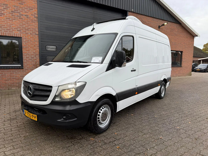 Mercedes-Benz Sprinter Dual Zone Frigo -30/+30 Automaat NL Van APK/TUV 02-06-2026 - Carrinha frigorífica, Carrinha cabine dupla: foto 1 Mercedes-Benz Sprinter Dual Zone Frigo -30/+30 Automaat NL Van APK/TUV 02-06-2026 - Carrinha frigorífica, Carrinha cabine dupla: foto 1
