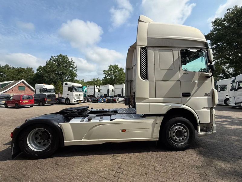 Tractor DAF XF 460 SSC Super Space 2x tank ACC German truck: foto 12