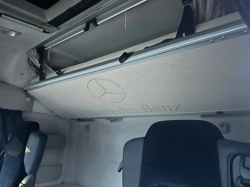 Mercedes-Benz Actros 1840 4X2 679.306KM NL Truck - Tractor: foto 4 Mercedes-Benz Actros 1840 4X2 679.306KM NL Truck - Tractor: foto 4