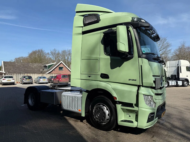 Mercedes-Benz Actros 1936 4X2 Streamspace Xenon NL Truck - Tractor: foto 2 Mercedes-Benz Actros 1936 4X2 Streamspace Xenon NL Truck - Tractor: foto 2