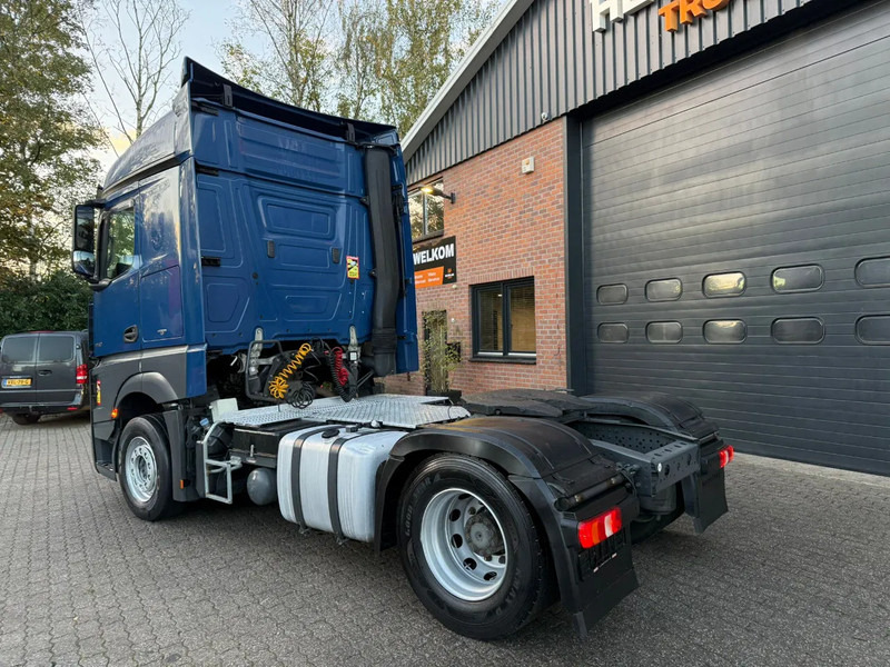 Mercedes-Benz Actros 1940 4x2 Streamspace Spoilers 722.835KM - Tractor: foto 3 Mercedes-Benz Actros 1940 4x2 Streamspace Spoilers 722.835KM - Tractor: foto 3