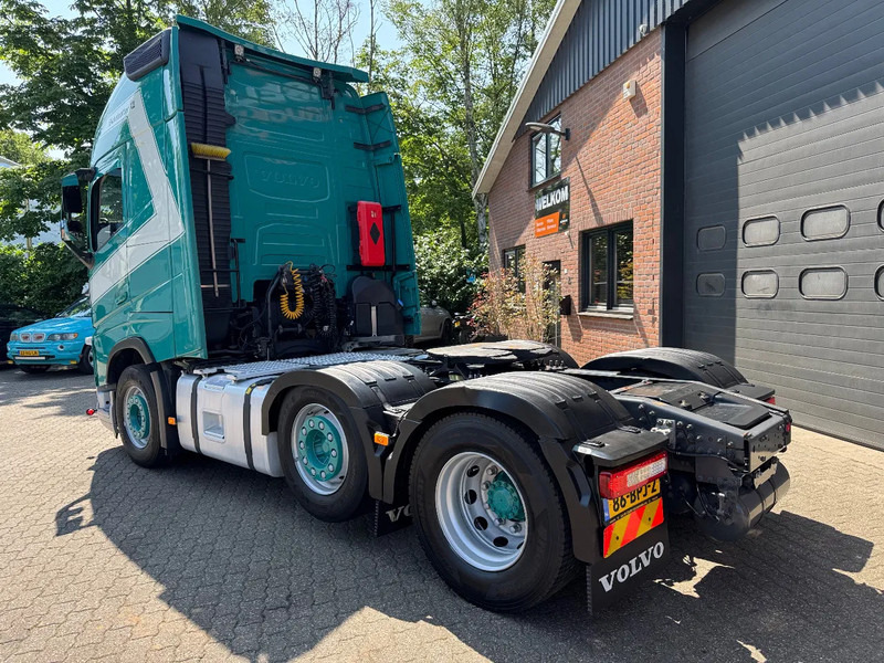 Volvo FH 500 Globetrotter XL ADR! 305.330KM! Gestuurde Voorloopas 2x tank APK 03/2026 - Tractor: foto 4 Volvo FH 500 Globetrotter XL ADR! 305.330KM! Gestuurde Voorloopas 2x tank APK 03/2026 - Tractor: foto 4