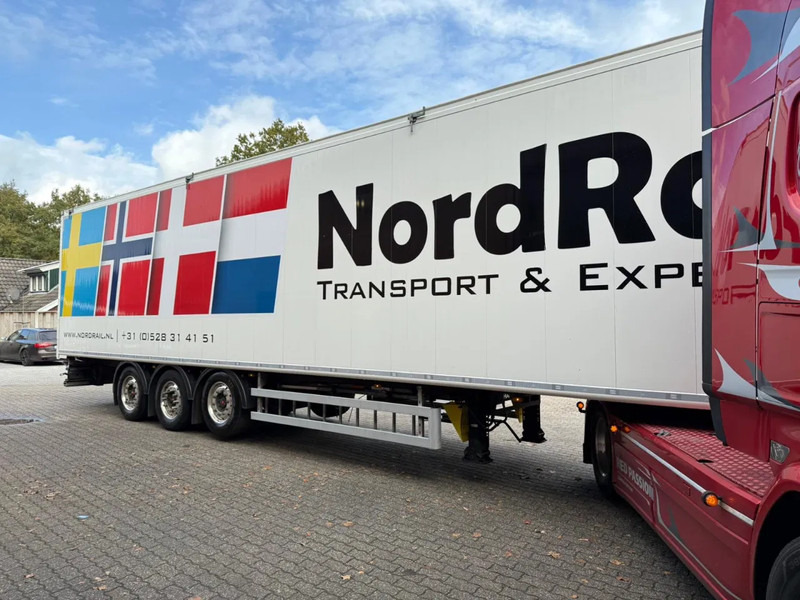 Kraker 2X K-Force 92m3 Alcoa SAF Tyrepilot Liftas 8MM Cargo Floor - Top condition - Semi-reboque piso móvel: foto 4 Kraker 2X K-Force 92m3 Alcoa SAF Tyrepilot Liftas 8MM Cargo Floor - Top condition - Semi-reboque piso móvel: foto 4