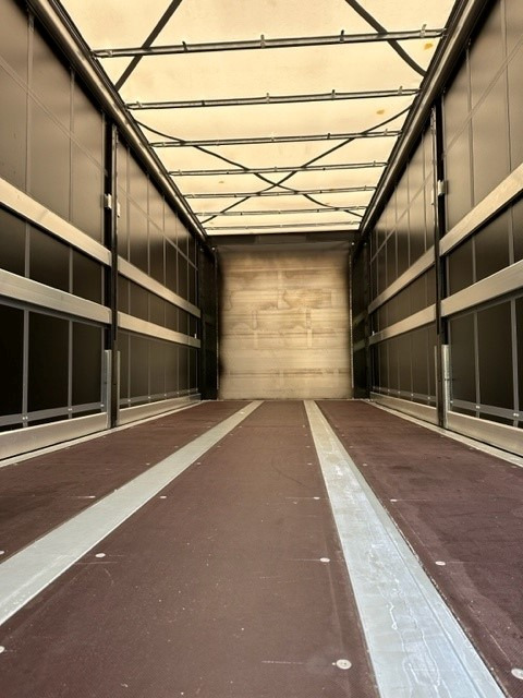 Kögel BDF-System, 7.450 mm lang - Toldo carroçaria: foto 4 Kögel BDF-System, 7.450 mm lang - Toldo carroçaria: foto 4