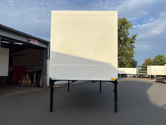 Krone BDF-System 7.450 mm, LACK NEU !! in weiß - Carroçaria para furgões: foto 5 Krone BDF-System 7.450 mm, LACK NEU !! in weiß - Carroçaria para furgões: foto 5