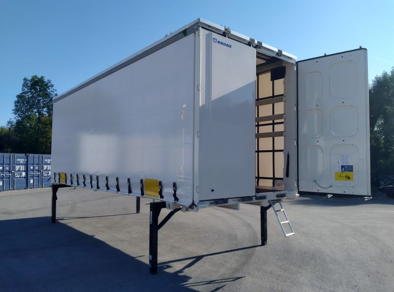 Krone BDF-System, 7.450 mm lang. - Toldo carroçaria: foto 4 Krone BDF-System, 7.450 mm lang. - Toldo carroçaria: foto 4