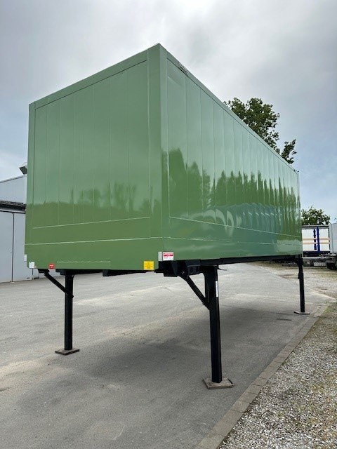 Krone BDF-System, 7.450 mm lang, LACK NEU! - Carroçaria para furgões: foto 1 Krone BDF-System, 7.450 mm lang, LACK NEU! - Carroçaria para furgões: foto 1