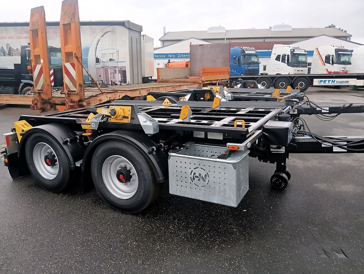 Hüffermann 2-A-MINI-CARRIER SAFETYFIX VERZINKT FULLOPTION - Reboque ampliroll/ Multibenne: foto 4 Hüffermann 2-A-MINI-CARRIER SAFETYFIX VERZINKT FULLOPTION - Reboque ampliroll/ Multibenne: foto 4