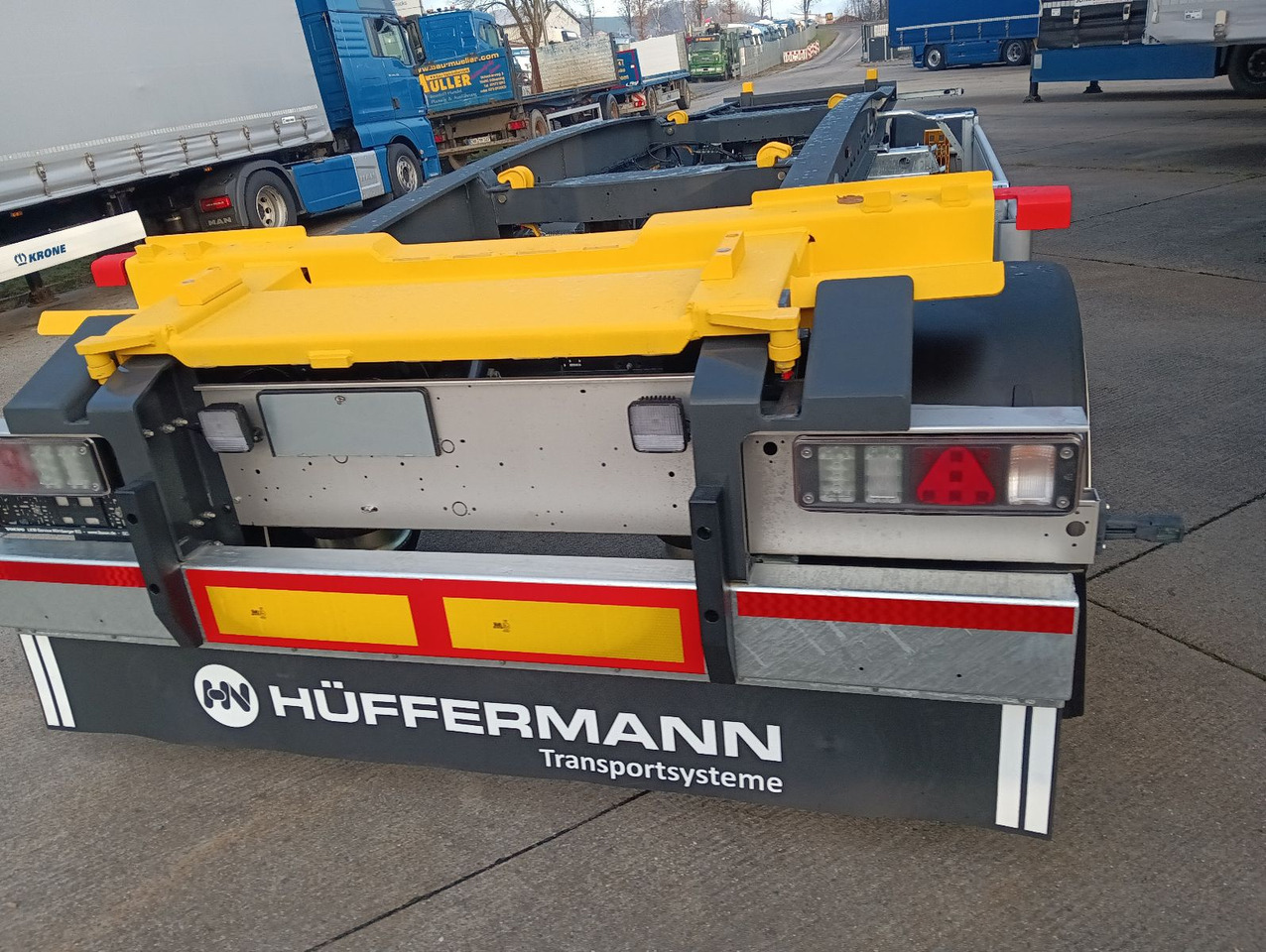 Hüffermann HSA1870 SAF VERZINKT Schlitten 5m-7m 3158kg NEU - Reboque ampliroll/ Multibenne: foto 4 Hüffermann HSA1870 SAF VERZINKT Schlitten 5m-7m 3158kg NEU - Reboque ampliroll/ Multibenne: foto 4