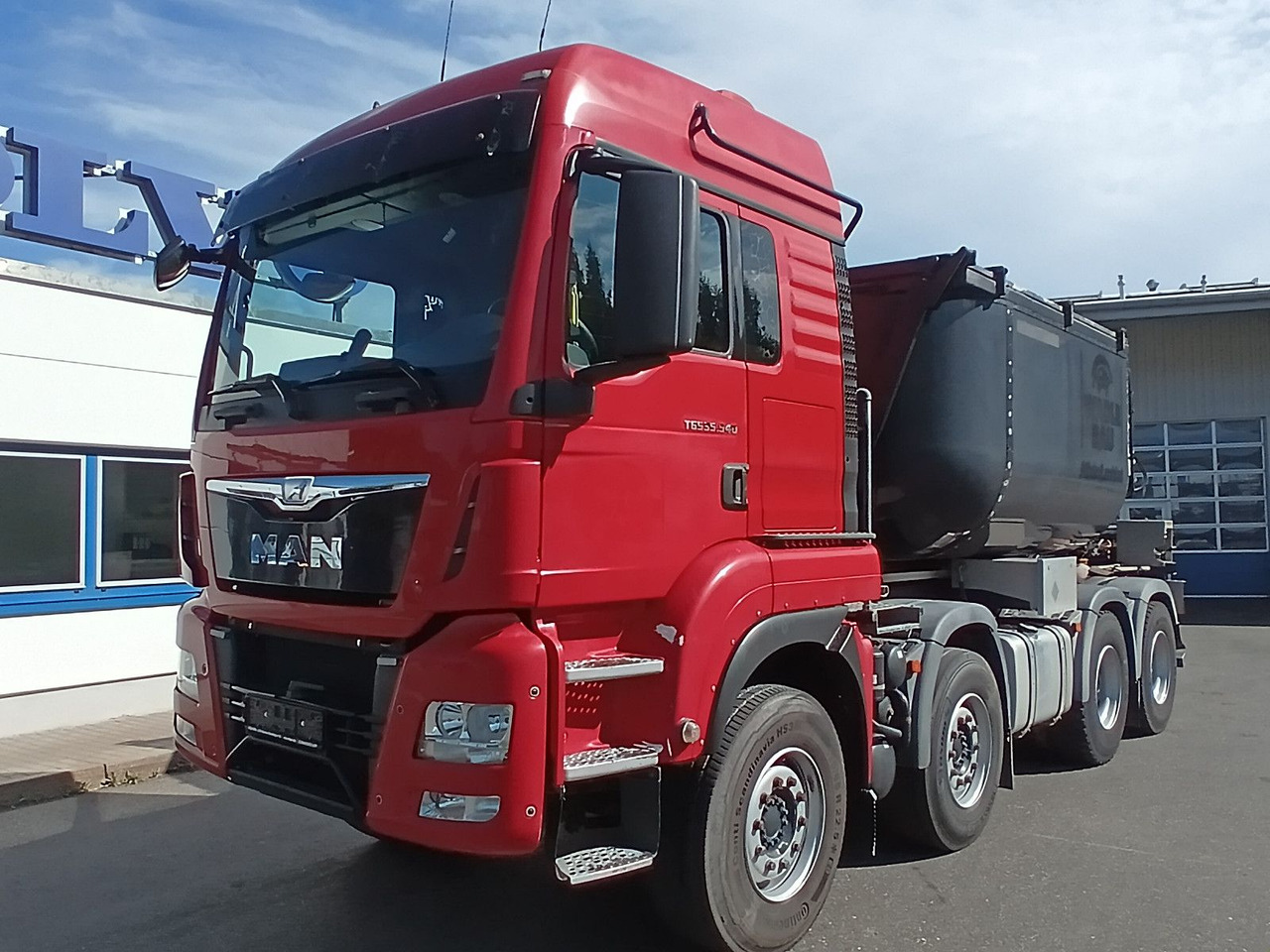 MAN TGS 35:480 8x4BL MEILLER ISO-Teerbirne RETARDER - Camião basculante: foto 2 MAN TGS 35:480 8x4BL MEILLER ISO-Teerbirne RETARDER - Camião basculante: foto 2