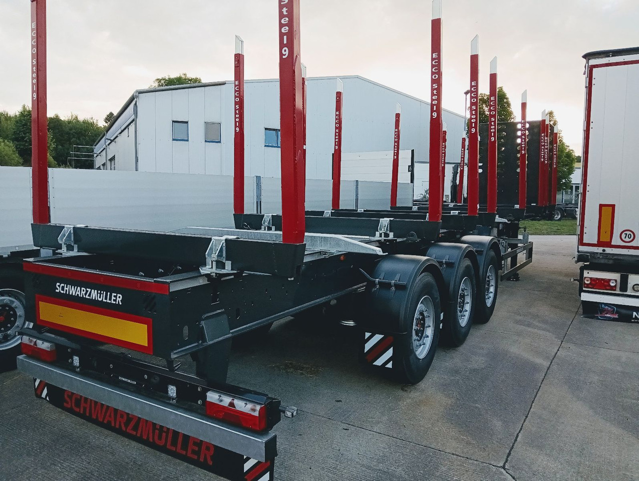 Schwarzmüller 3-A Rungensattel 8xRungSchemel 5800kg NEU sofort Schwarzmüller 3-A Rungensattel 8xRungSchemel 5800kg NEU sofort - Semi-reboque transporte de madeira: foto 2 Schwarzmüller 3-A Rungensattel 8xRungSchemel 5800kg NEU sofort Schwarzmüller 3-A Rungensattel 8xRungSchemel 5800kg NEU sofort - Semi-reboque transporte de madeira: foto 2